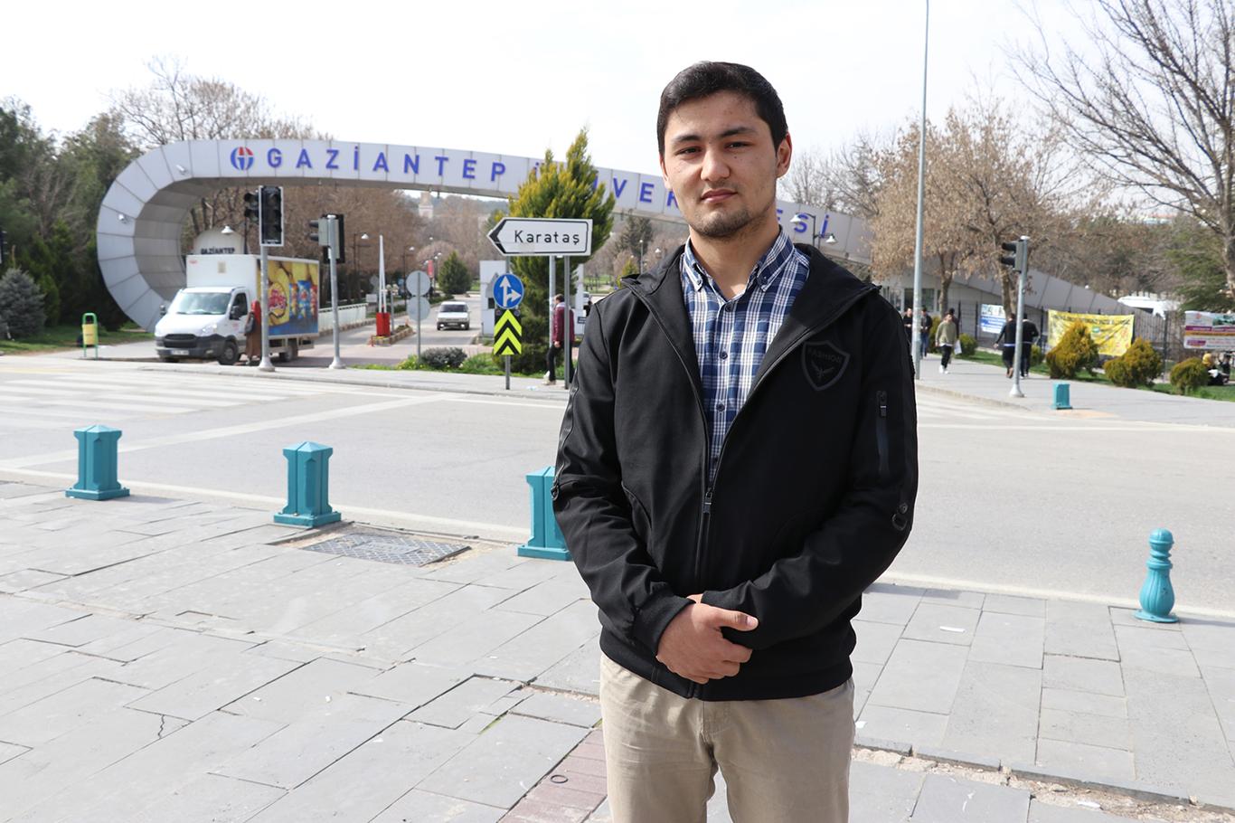 Kırgızistanlı öğrenci Siyer Sınavı'nda dereceye girdi